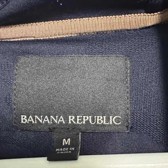 Banana Republic Men's Dark Zip-Up Hoodie Sweater - Picture 3 of 10